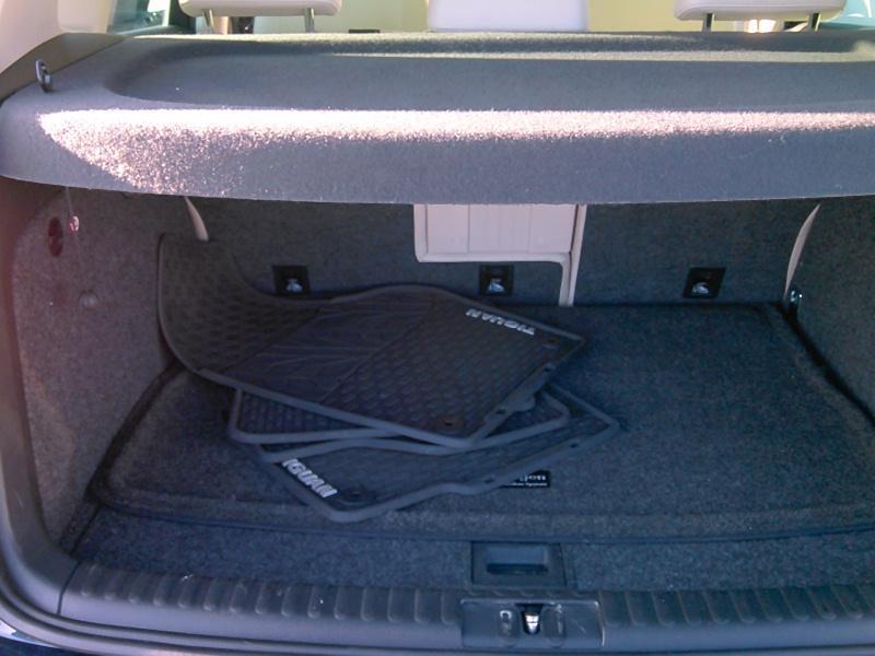 2013 Volkswagen TIGUAN FWD SE