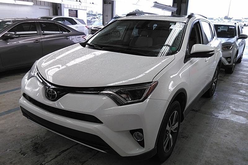 2017 Toyota RAV4 FWD XLE