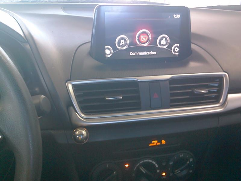 2017 Mazda MAZDA3 SPORT