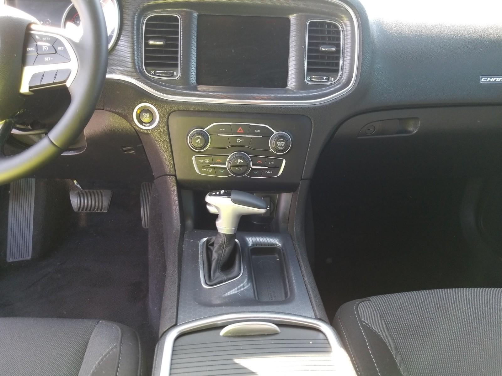 2015 Dodge CHARGER 4X2 V6 SXT