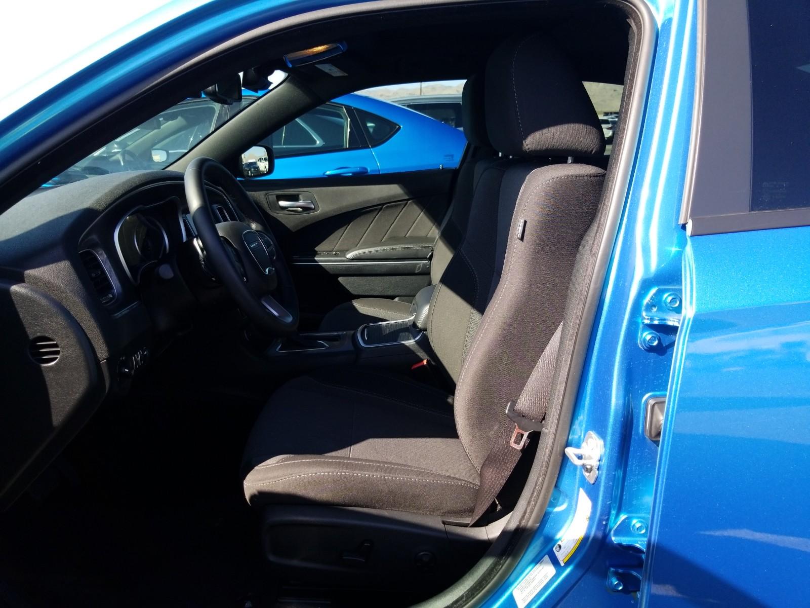 2015 Dodge CHARGER 4X2 V6 SXT