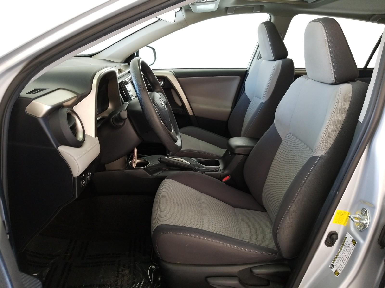 2015 Toyota RAV4 FWD XLE