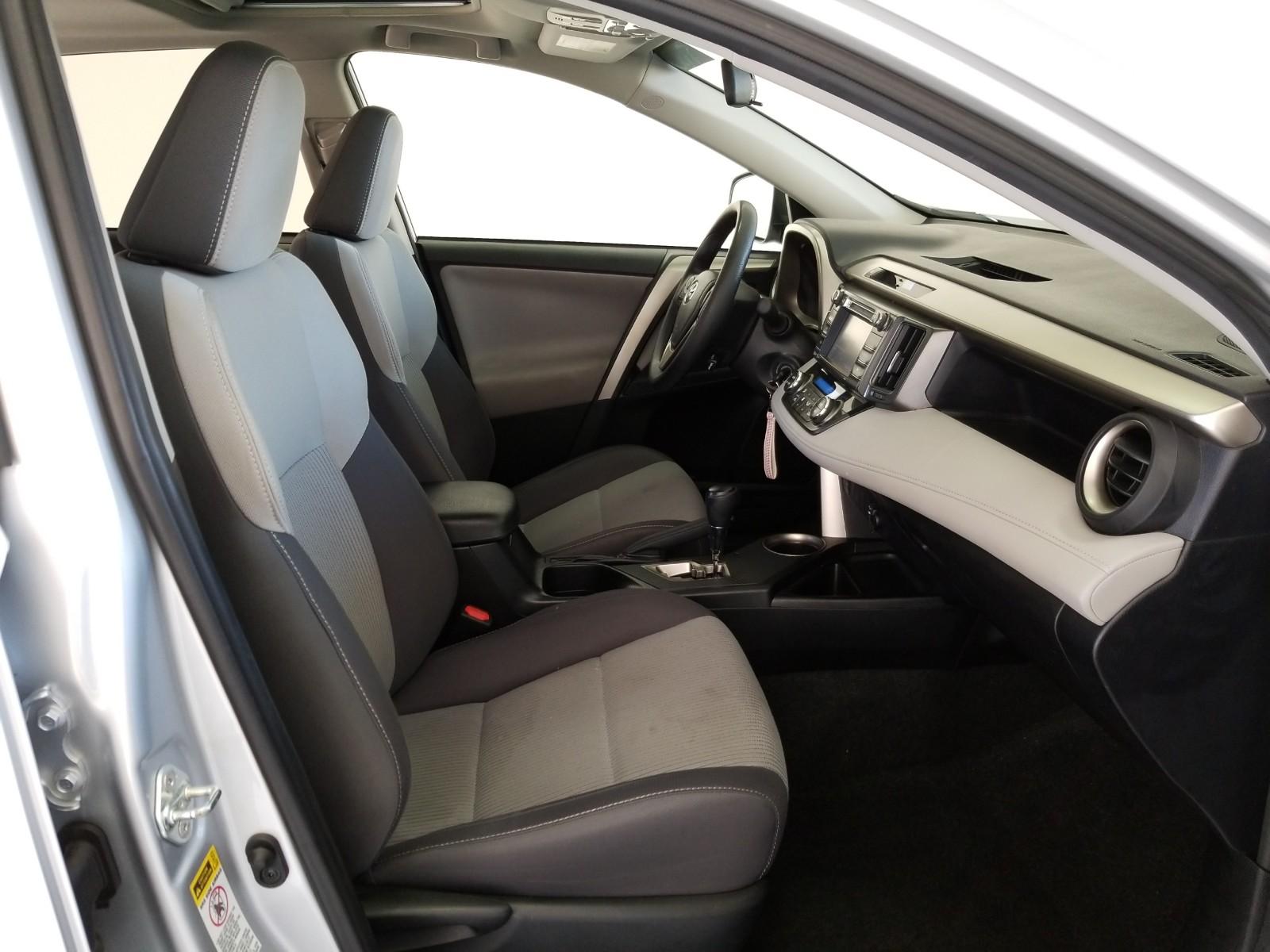 2015 Toyota RAV4 FWD XLE
