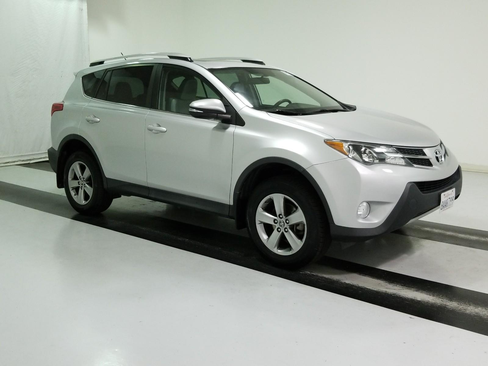 2015 Toyota RAV4 FWD XLE