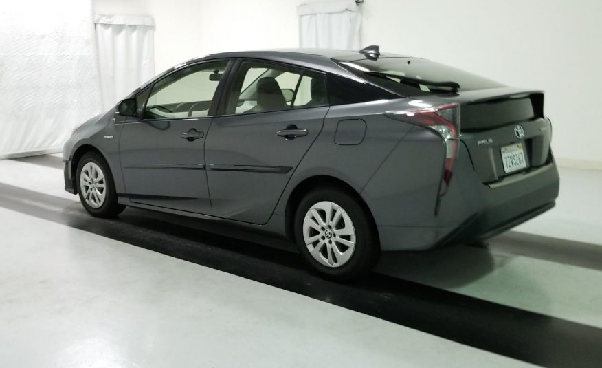 2016 Toyota PRIUS TWO