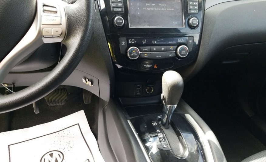 2016 Nissan ROGUE FWD 4C SV