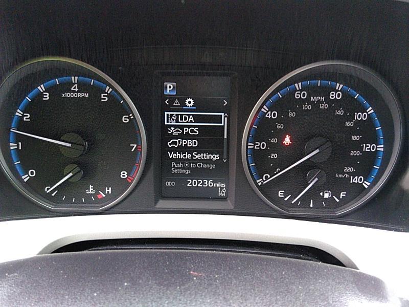 2017 Toyota RAV4 FWD XLE