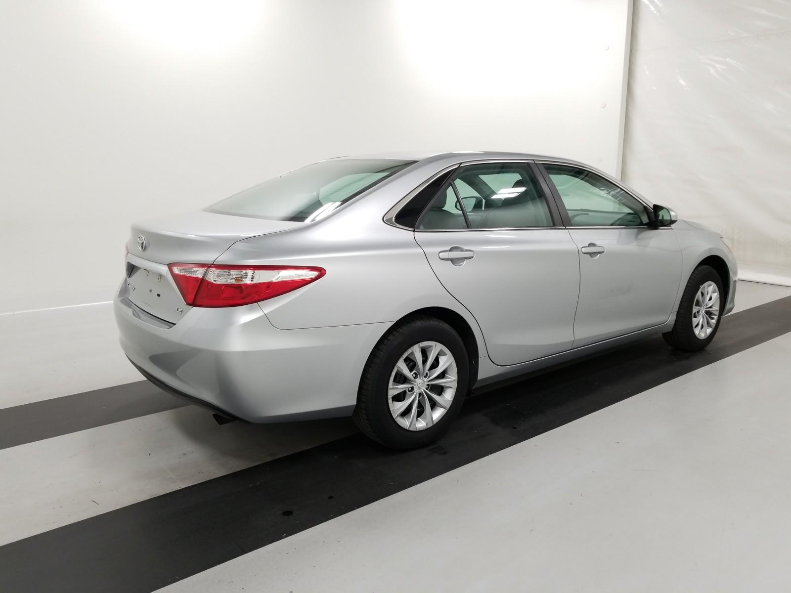 2017 Toyota CAMRY 4C LE