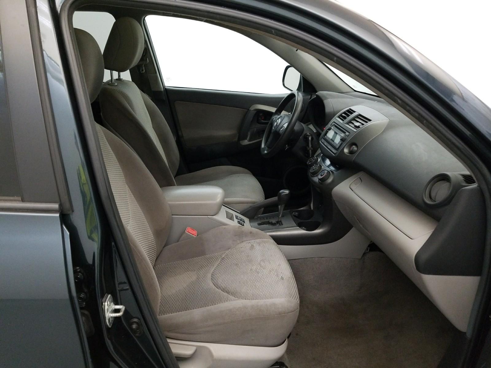 2012 Toyota RAV4 4X4 4C