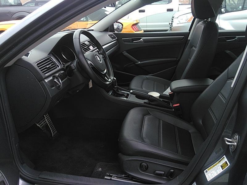 2018 Volkswagen PASSAT 4C R-LINE