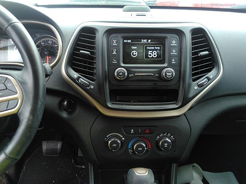 2017 Jeep CHEROKEE FWD 4C SPORT