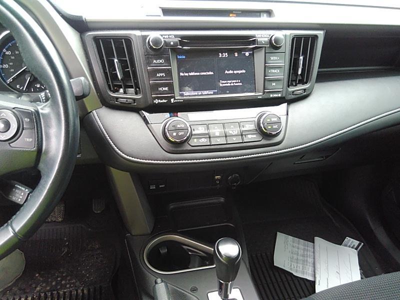 2016 Toyota RAV4 FWD XLE