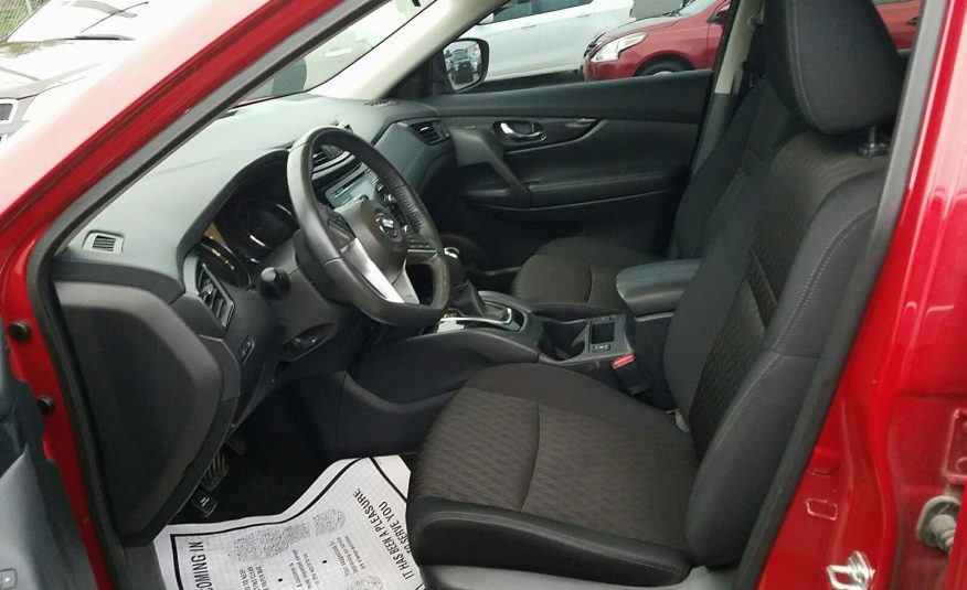 2017 Nissan ROGUE SV AWD SV