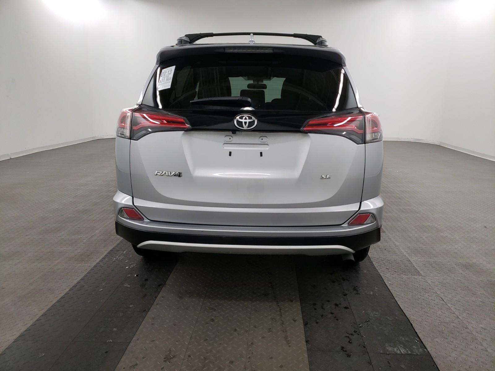 2016 Toyota RAV4 FWD SE