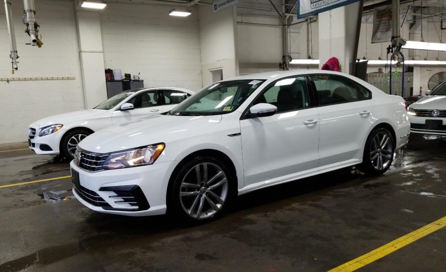 2018 Volkswagen PASSAT 4C R-LINE