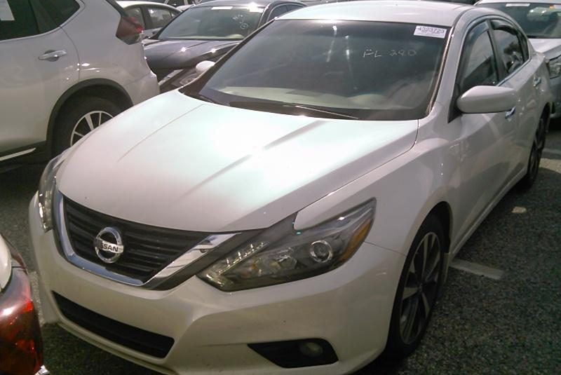 2016 Nissan ALTIMA SEDAN 3. 3.5 SR