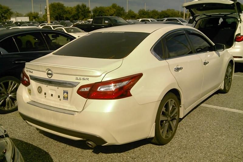 2016 Nissan ALTIMA SEDAN 3. 3.5 SR