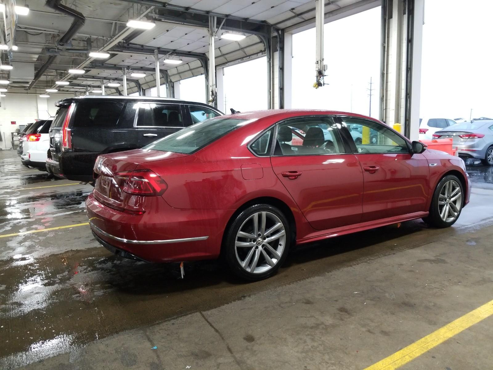 2018 Volkswagen PASSAT 4C R-LINE