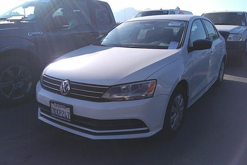 2015 Volkswagen JETTA 2.0L S