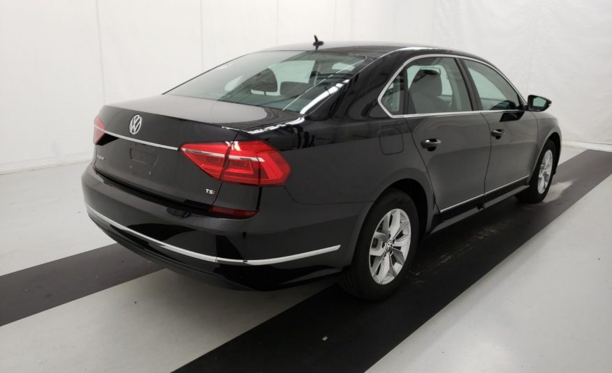 2016 Volkswagen PASSAT 4C 1.8T S