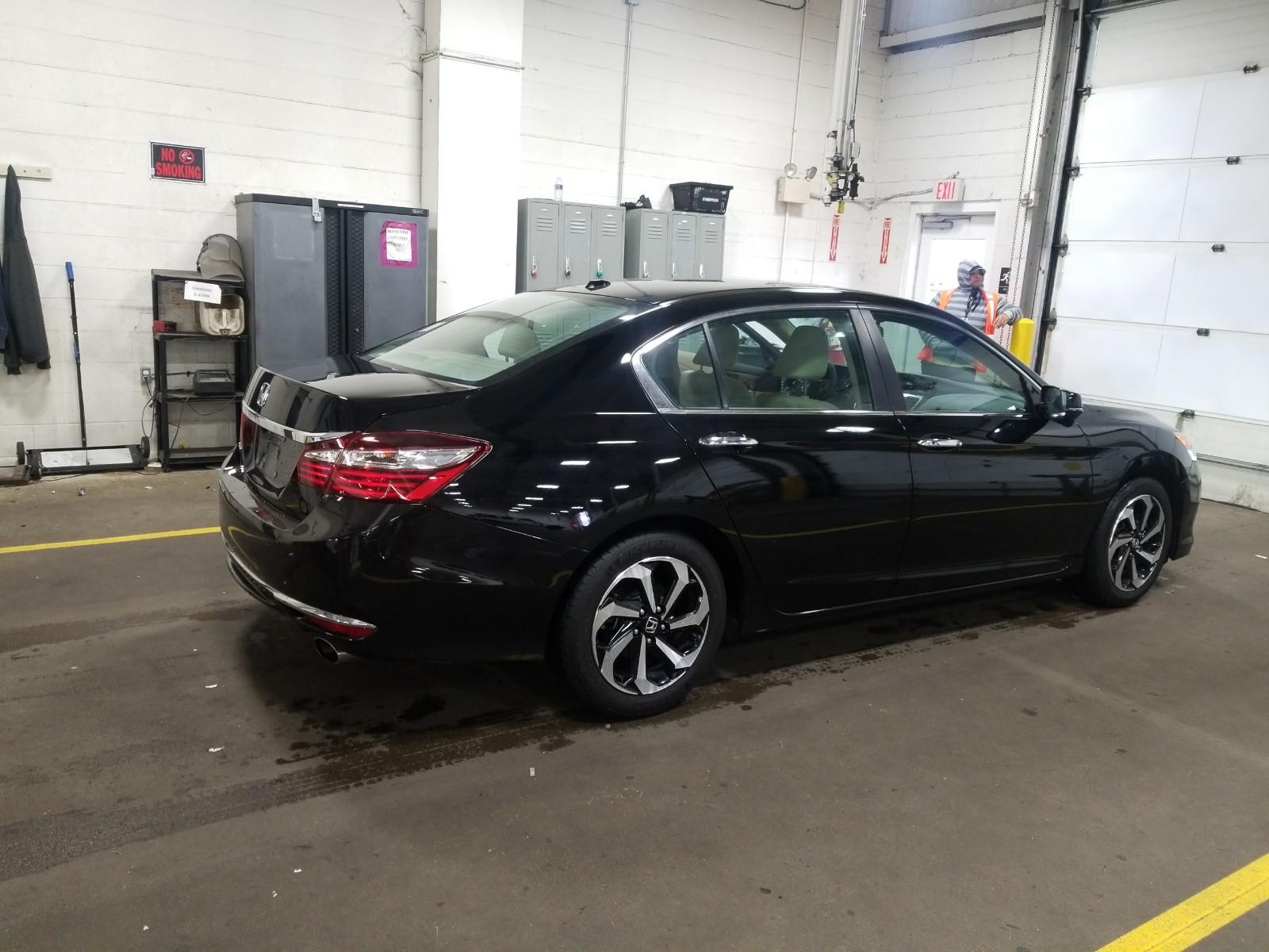 2017 Honda ACCORD 4C EX