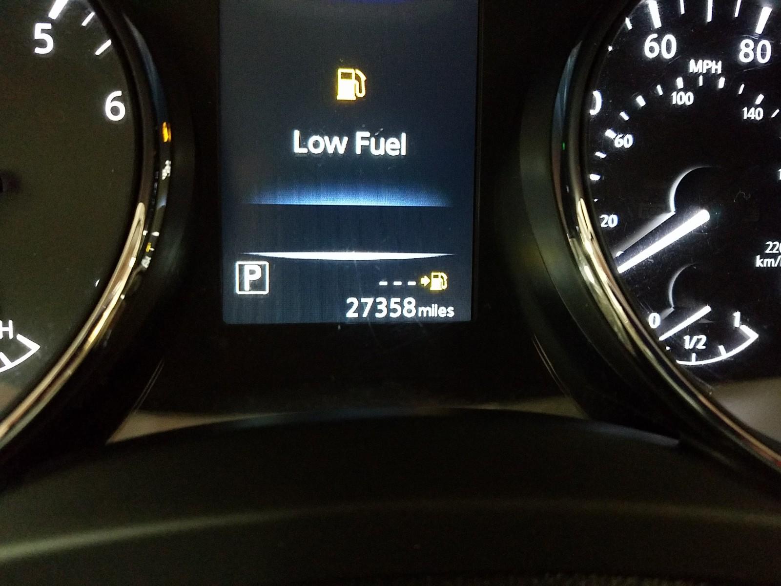 2017 Nissan ROGUE SV AWD SV