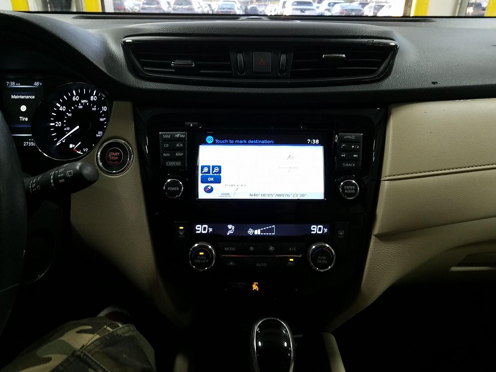 2017 Nissan ROGUE SV AWD SV