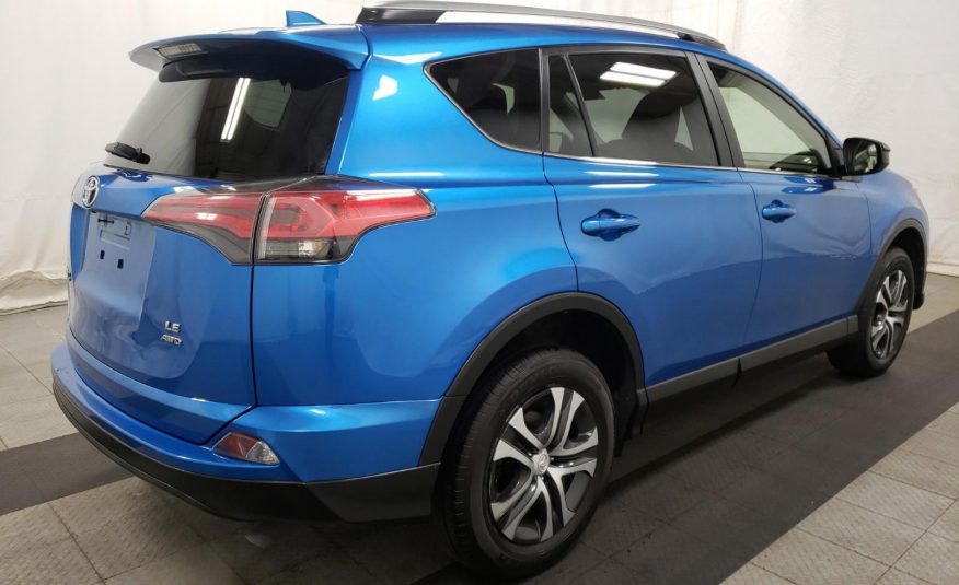 2017 Toyota RAV4 AWD LE