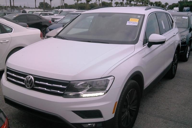 2018 Volkswagen TIGUAN FWD SE