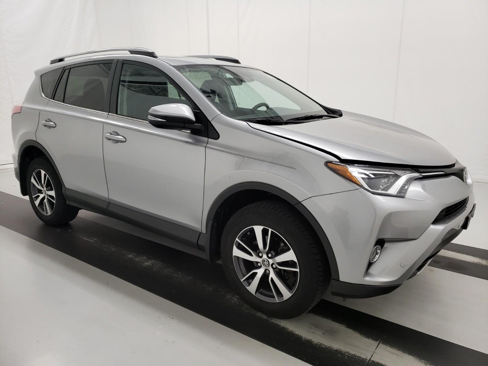 2017 Toyota RAV4 AWD XLE