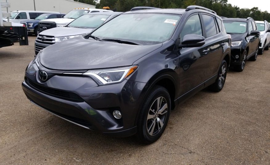 2017 Toyota RAV4 FWD XLE