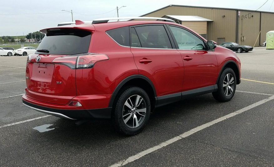 2016 Toyota RAV4 FWD XLE