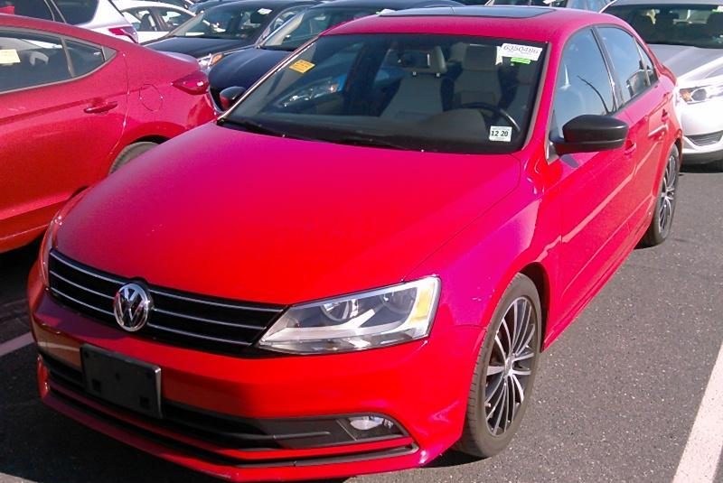 2016 Volkswagen JETTA 1.8T SPORT