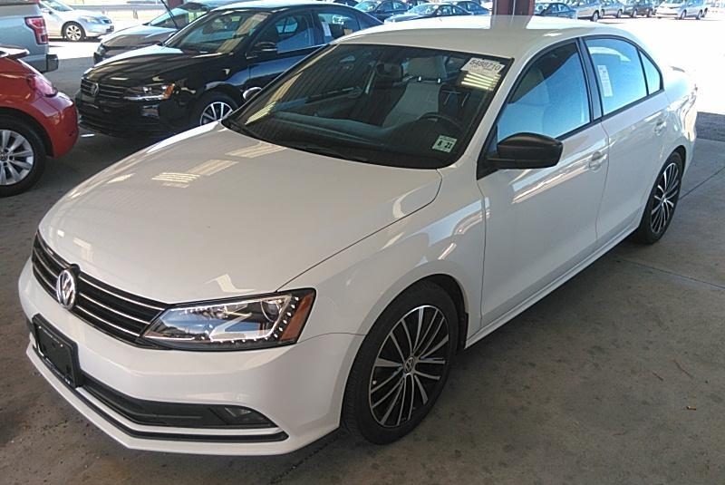 2016 Volkswagen JETTA 1.8T SPORT