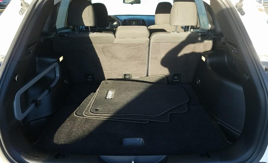 2016 Jeep CHEROKEE FWD 4C LATITUDE