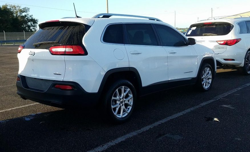 2016 Jeep CHEROKEE FWD 4C LATITUDE