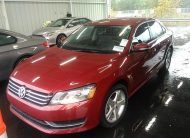 2015 Volkswagen PASSAT 4C 1.8T SE