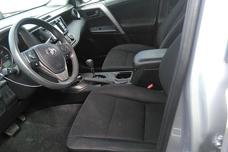 2016 Toyota RAV4 FWD LE