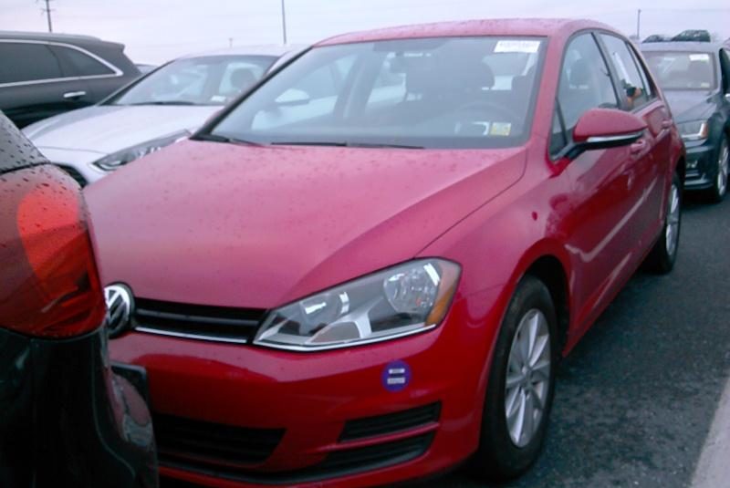 2017 Volkswagen GOLF S