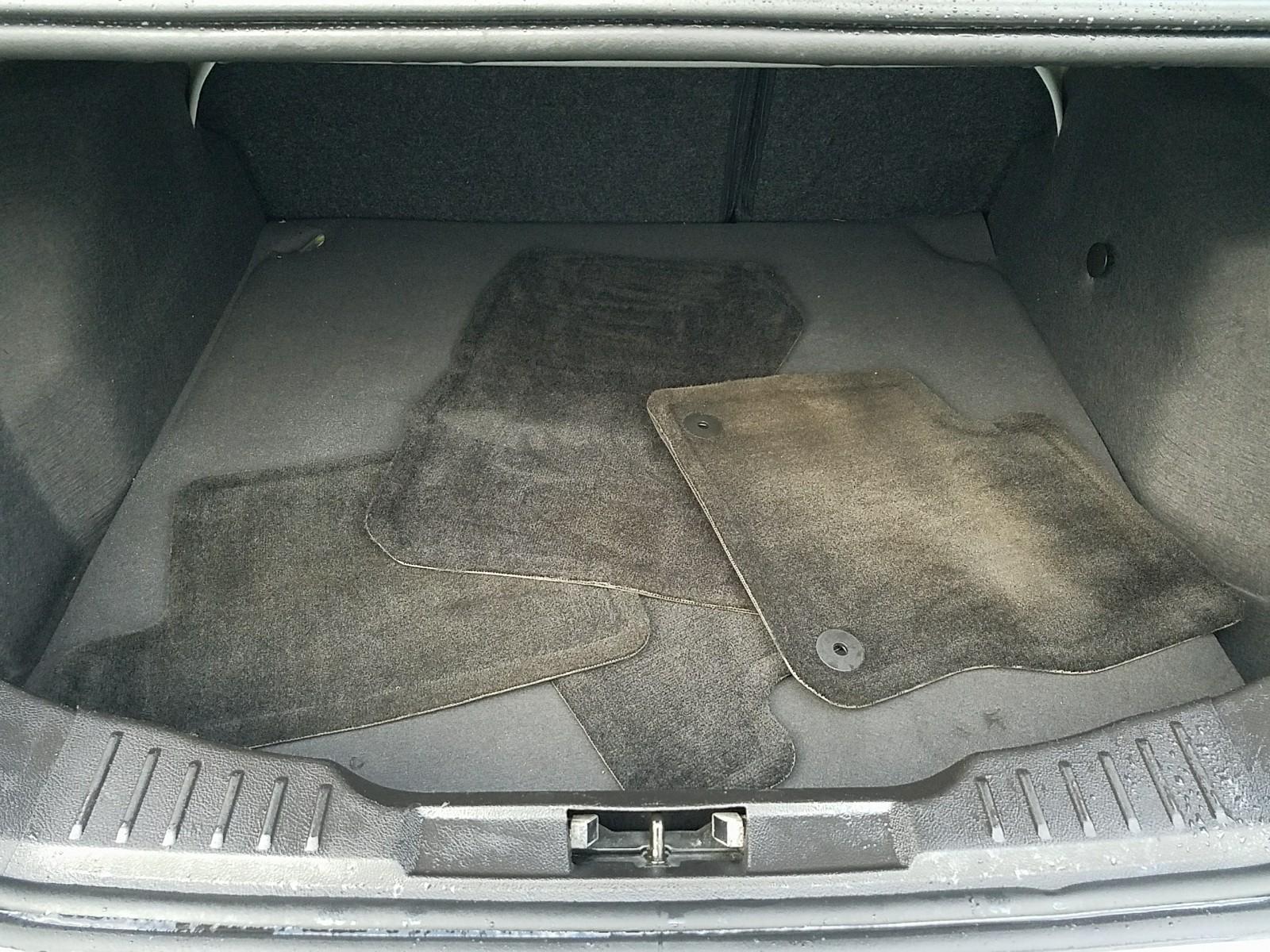 2016 Ford FOCUS FWD 4C SE