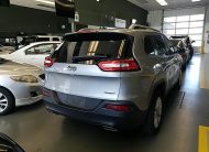 2016 Jeep CHEROKEE FWD V6 LATITUDE