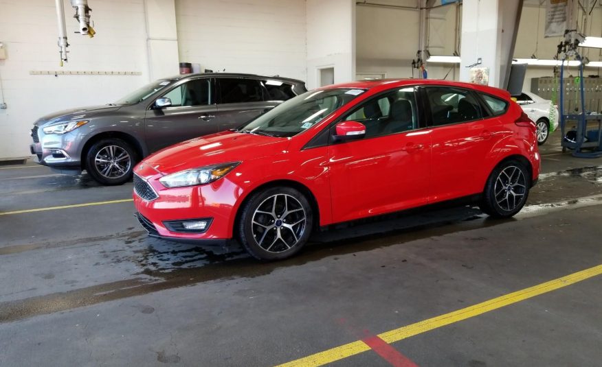 2017 Ford FOCUS FWD 4C SEL