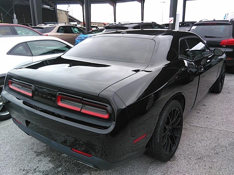 2015 Dodge CHALLENGER V6 SXT