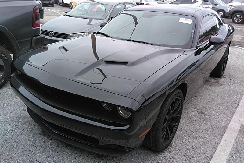 2015 Dodge CHALLENGER V6 SXT