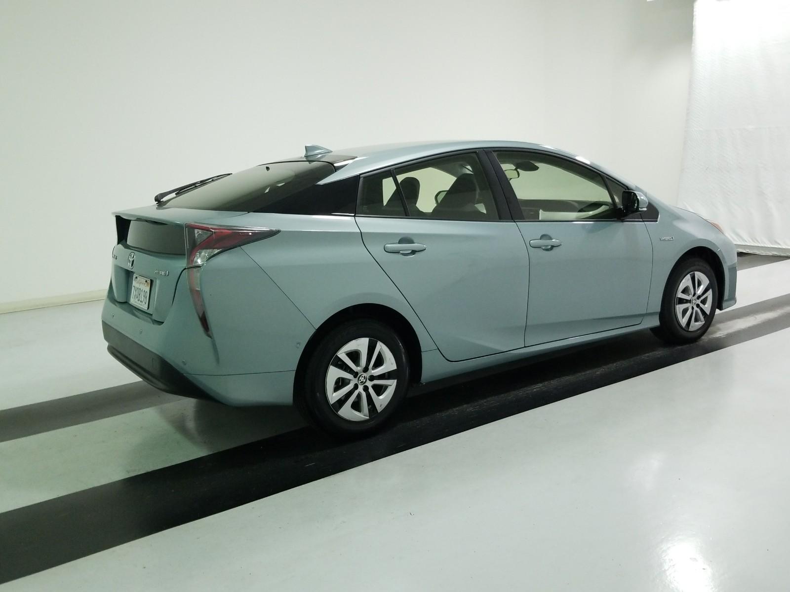 2017 Toyota PRIUS TWO