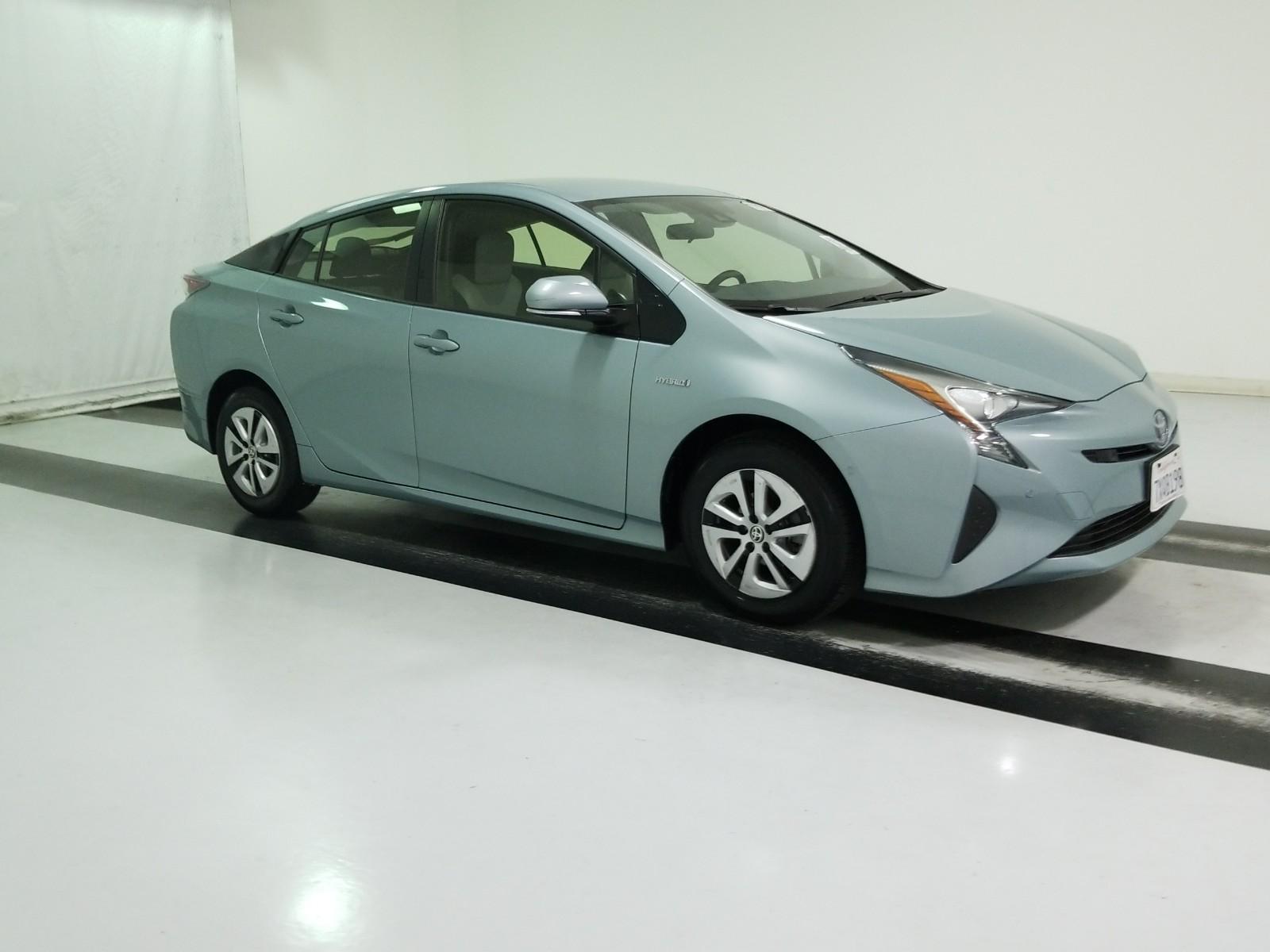 2017 Toyota PRIUS TWO