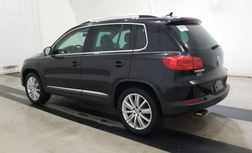 2013 Volkswagen TIGUAN 4X4 SE