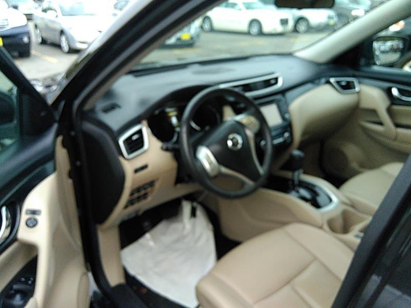 2016 Nissan ROGUE AWD 4C SL