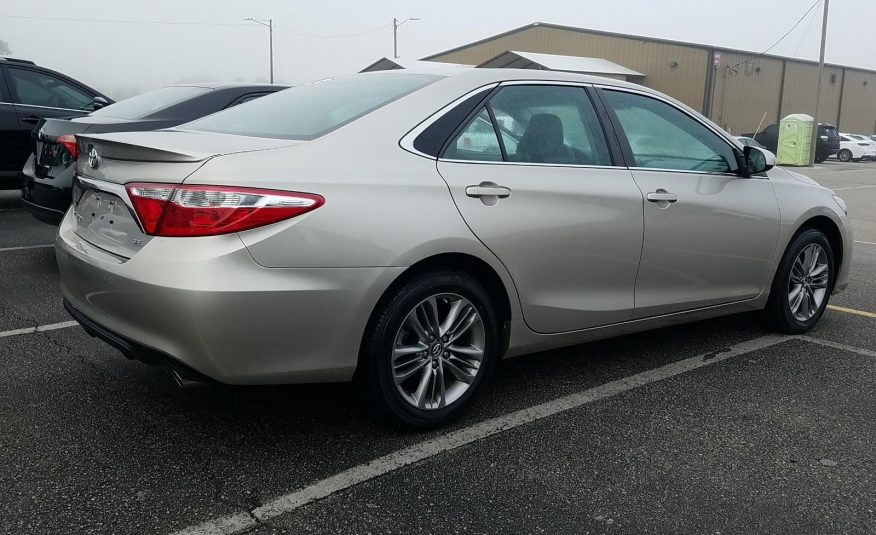 2017 Toyota CAMRY 4C SE