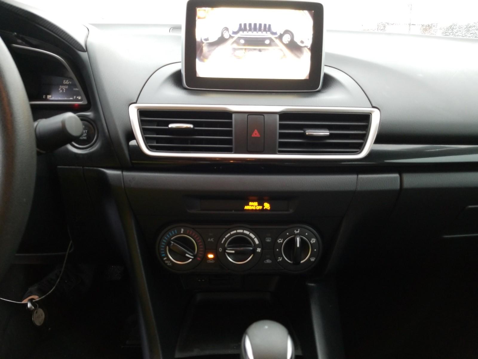 2016 Mazda MAZDA3 I SPORT